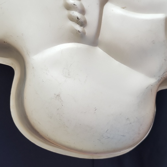 Vtg. Disney Mickey Mouse Cake Pan - Picture 4 of 6